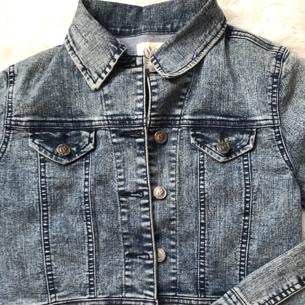 Jean jacket - Picture 3 of 5